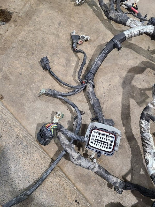 RAM1500   2016 Engine Wire Harness 620423