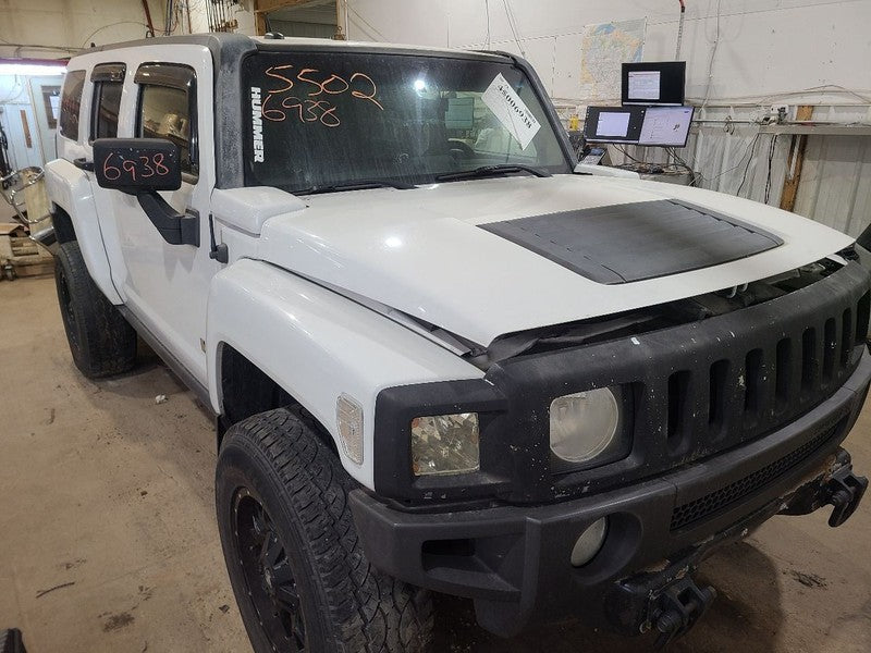 H3        2006 Rocker Panel Moulding 665582
