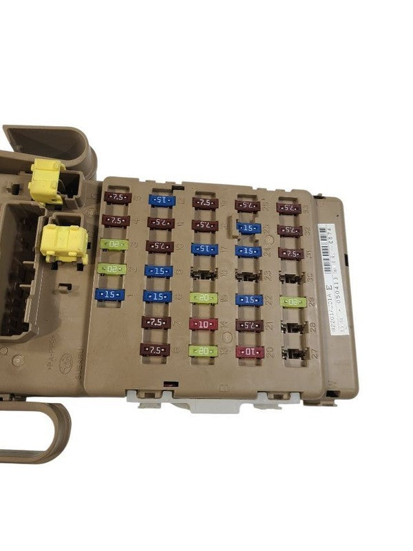 LEGACY    2013 Fuse Box Cabin 653690