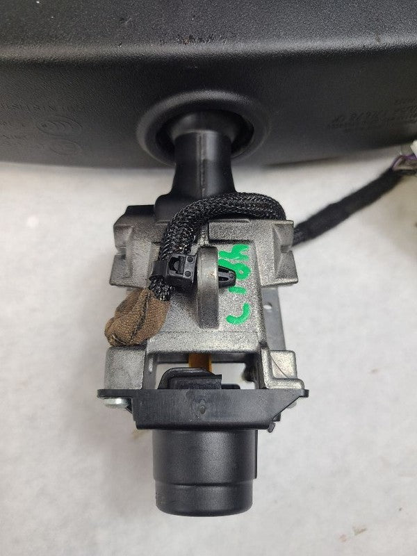 TAURUS    2013 Camera/Projector 604911