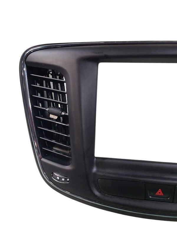 200       2015 Dash Bezel 645605