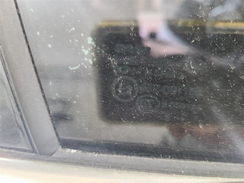 Passenger Right Front Door Glass Fits 10-11 SAAB 9-5 591449