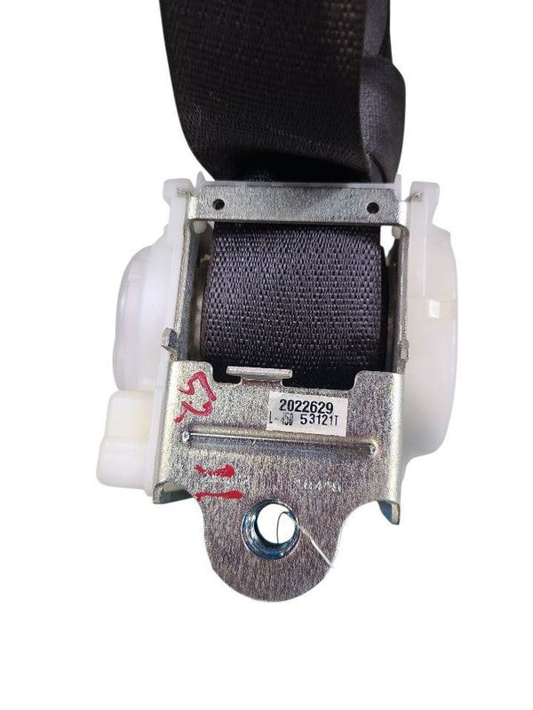 H3        2006 Seat Belt Rear 645020