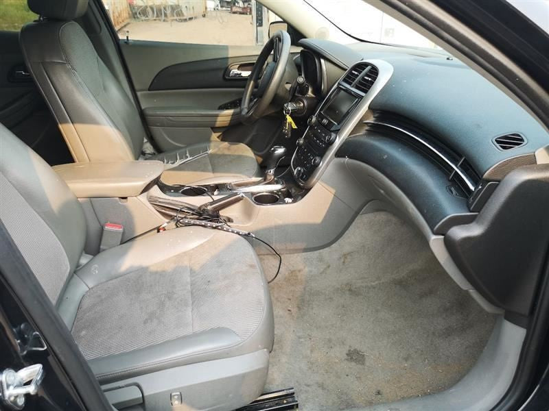 MALIBU    2015 Dash Bezel 266408