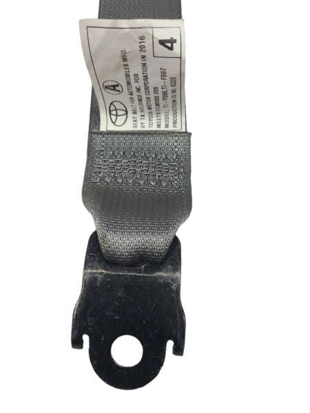 SIENNA    2017 Seat Belt Rear 588096