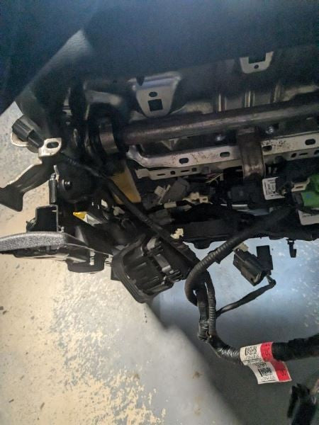FUSION    2017 Front Seat Track 598118