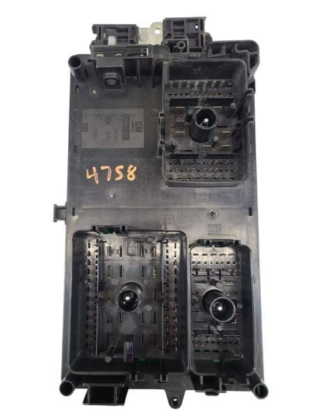 COLORADO  2018 Fuse Box Engine 599374