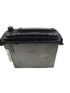 Audio Equipment Radio Am-fm-integral 6 CD Changer Fits 05-06 08-10 VIP