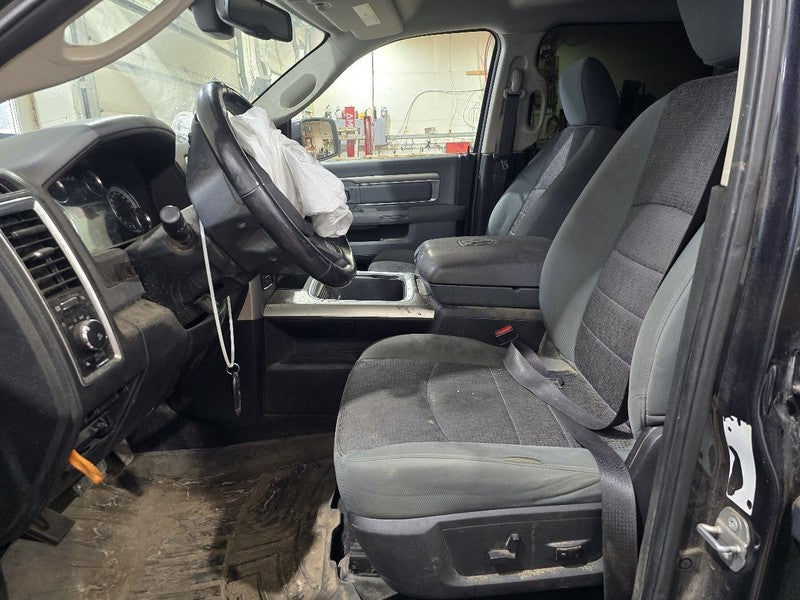 RAM1500   2018 Seat Belt Rear 624379