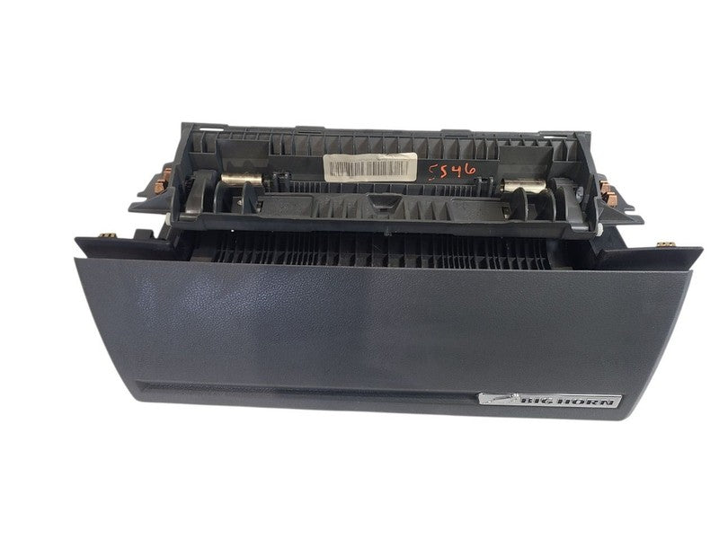RAM1500   2017 Glove Box 668547