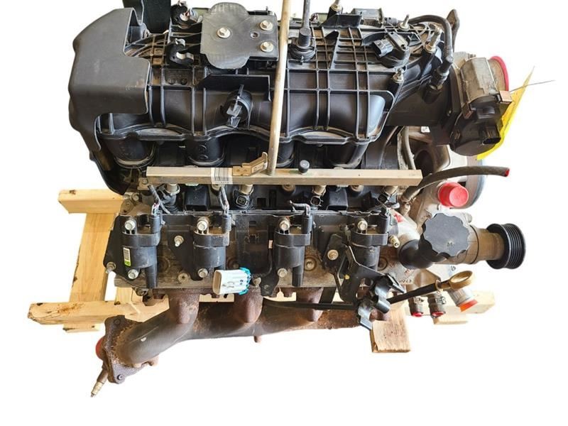 Engine 5.3L VIN 7 8th Digit Opt LC9 Fits 10-14 SUBURBAN 1500 596476