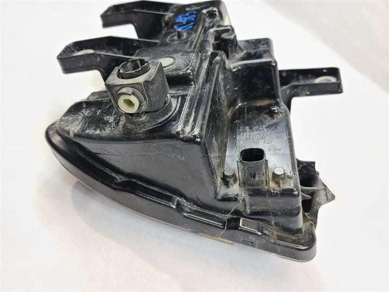 Driver Corner/Park Light Classic Style Fits 16-19 SILVERADO 1500 PICKU