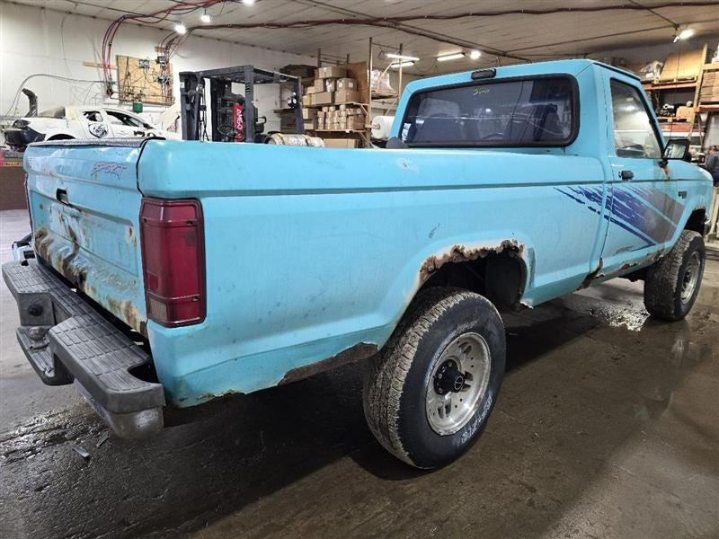 RANGER    1992 Seat Belt Front 590460