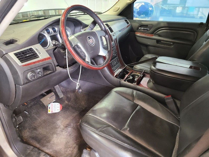 Hood Fits 07-14 ESCALADE 670440