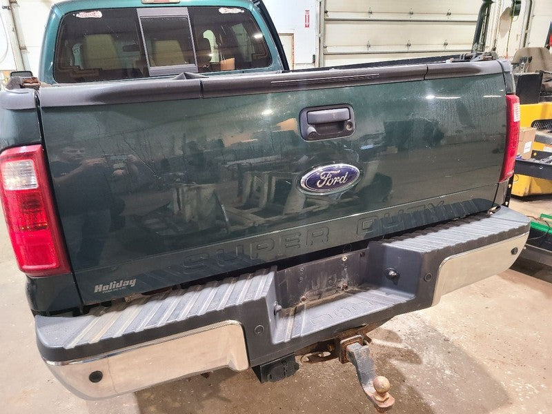 Trunk/Hatch/Tailgate With Tailgate Step Fits 08-12 FORD F250SD PICKUP 