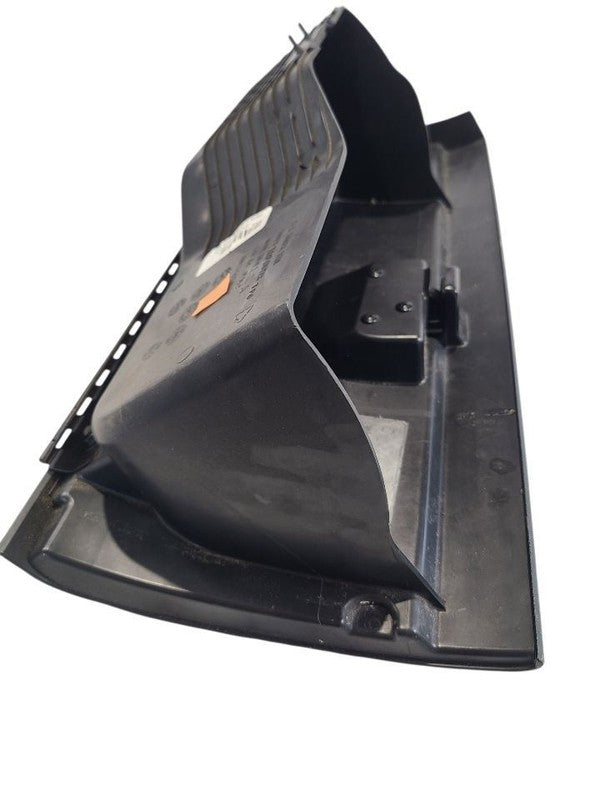 SUBURBN15 2013 Glove Box 663744