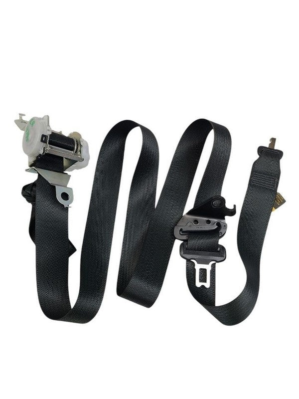 NX200T    2017 Seat Belt Rear 602128