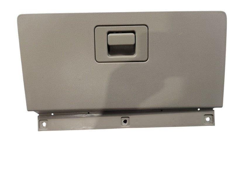 ESCAPE    2008 Glove Box 671731