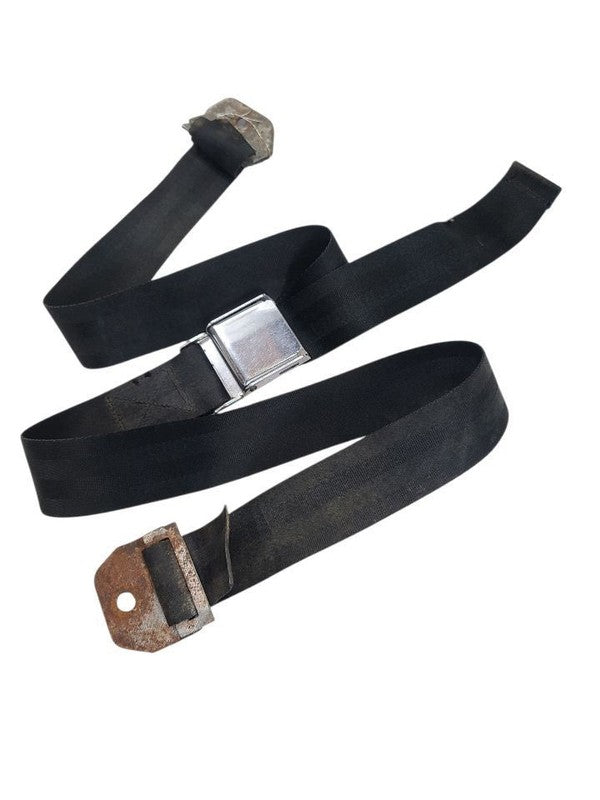 DART      1963 Seat Belt Front 671221