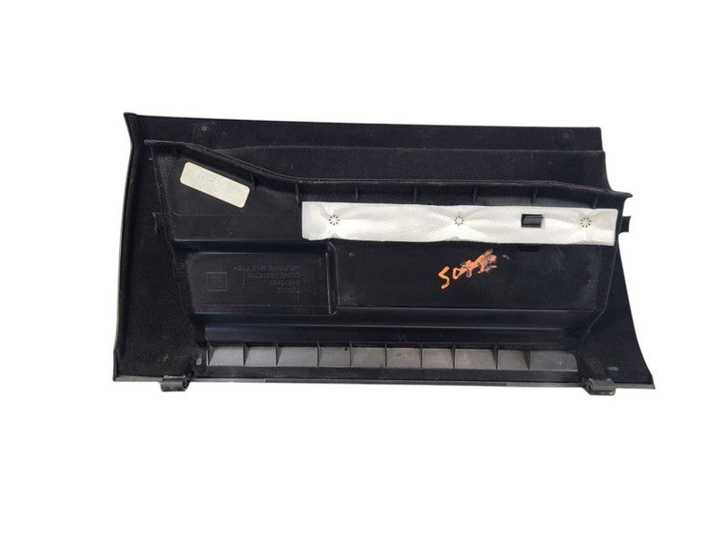 XT4       2019 Glove Box 629511