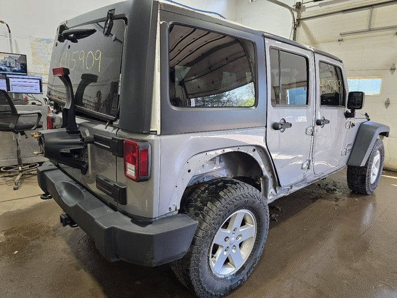 Driver Front Door VIN W 6th Digit Jk Body Full Door Fits 11-18 WRANGLE