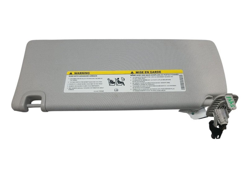 Passenger Sun Visor Without Garage Door Opener Fits 19-23 CHEROKEE 661