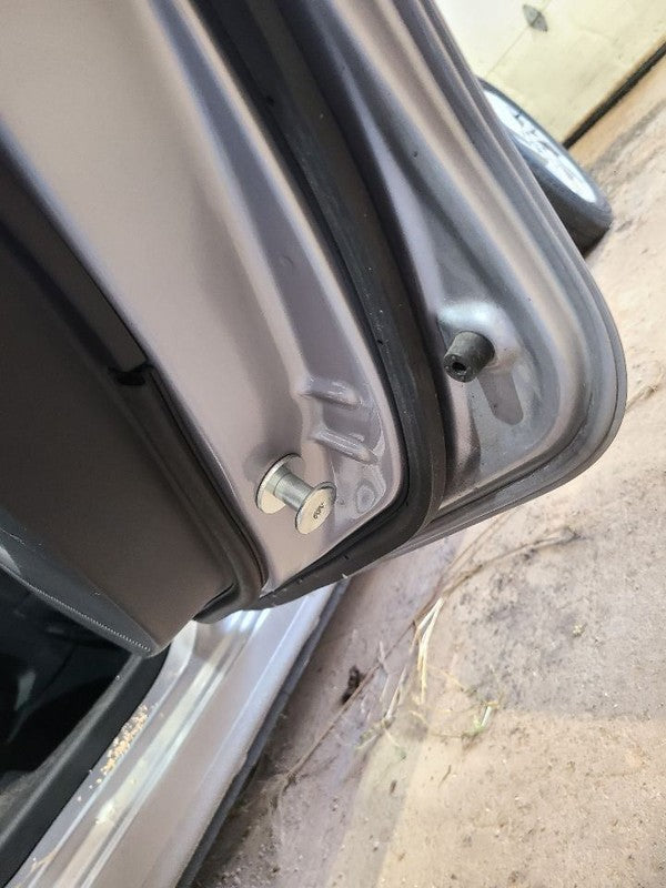 IMPREZA   2025 Rear Side Door 678403