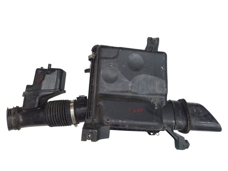 Air Cleaner 8 Cylinder Fits 10-13 TUNDRA 673023