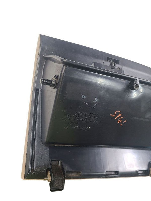 LANDCRUIS 2000 Glove Box 640129