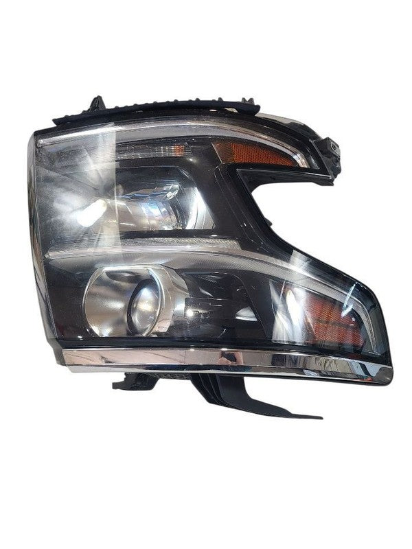Passenger Headlight With HID Opt T4F Fits 15-20 SUBURBAN 1500 662176