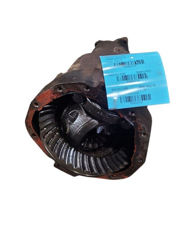 Carrier Front Axle From 8501 GVW 4.10 Ratio Fits 83-97 FORD F250 PICKU