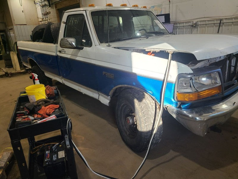 Carrier Front Axle From 8501 GVW 4.10 Ratio Fits 83-97 FORD F250 PICKU