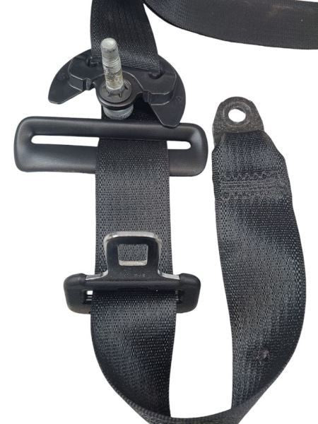 CHARGER   2019 Seat Belt Rear 592075