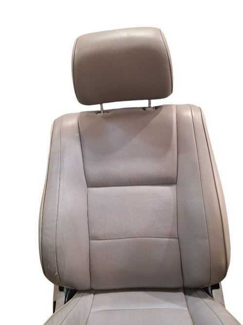 4 RUNNER  1995 Front Seat 659767