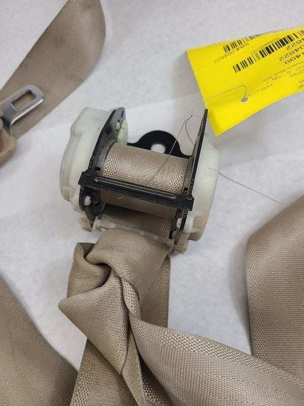 LX470     1999 Seat Belt Rear 605235