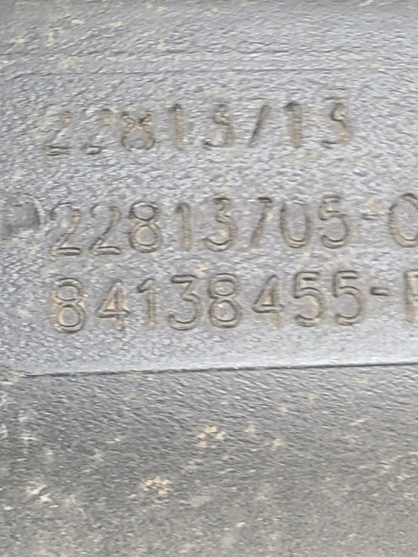 SUBURBN15 2019 Running Board 662180