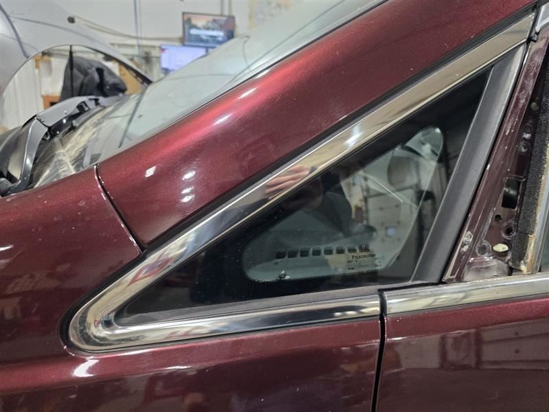 Driver Windshield Glass US Market Pillar Fits 11-17 ODYSSEY 609463