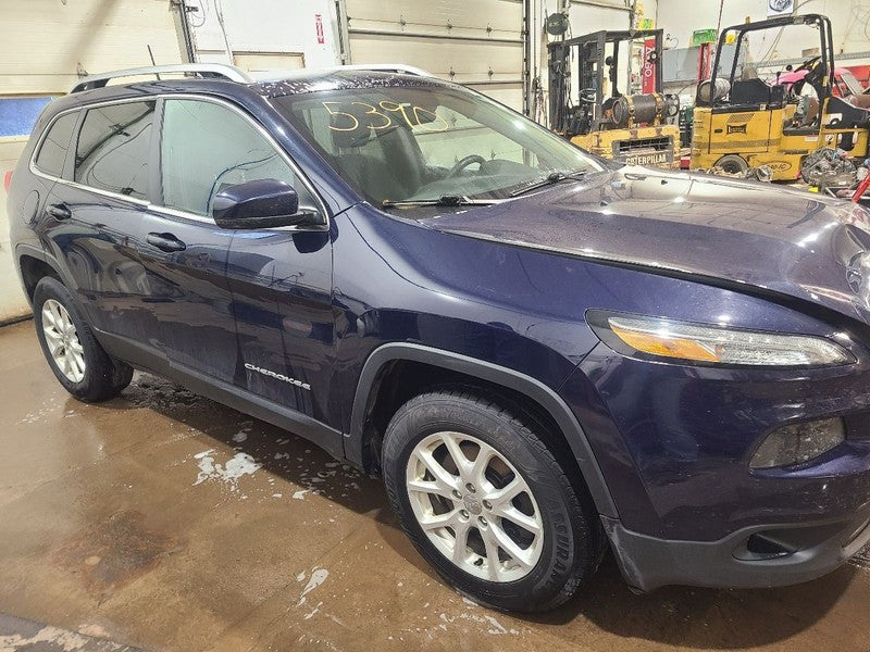 CHEROKEE  2016 Rocker Panel Moulding 658347
