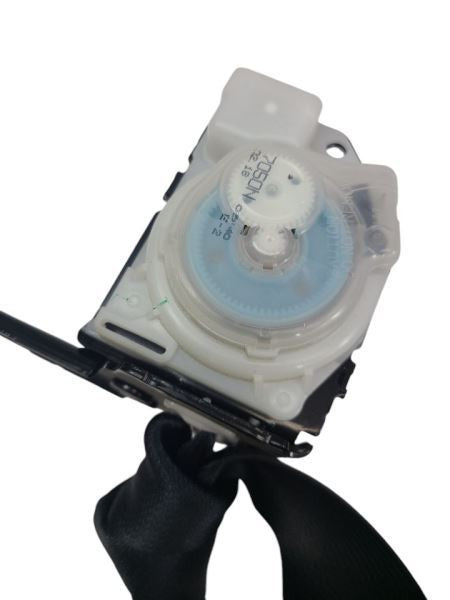 RX8       2004 Seat Belt Rear 595164