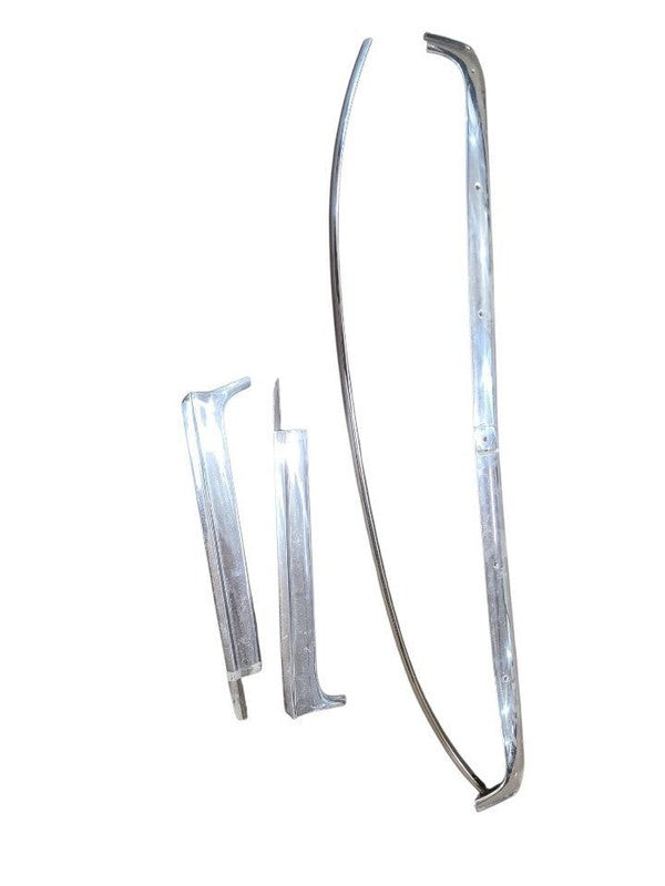DART      1963 Windshield Frame        671238