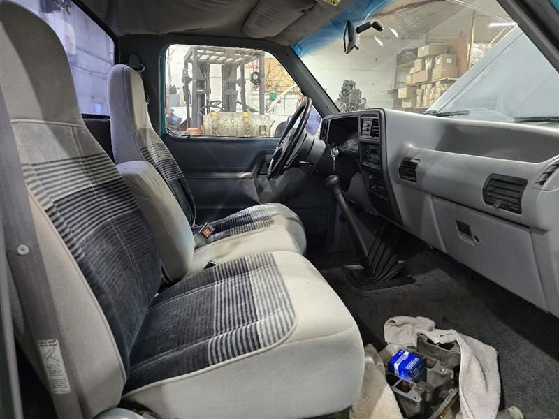 RANGER    1992 Seat Belt Front 590460