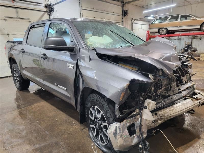 TUNDRA    2014 Owners Manual 348134