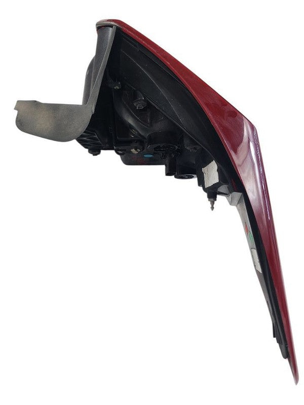Driver Tail Light Without Police Package Clear Lens Fits 16-19 EXPLORE