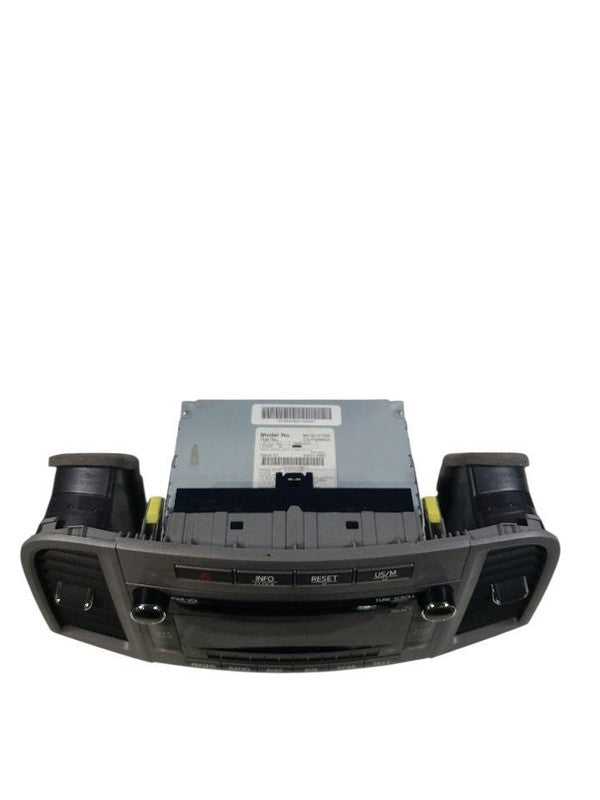Audio Equipment Radio Receiver Am-fm-cd 6 CD Changer Fits 10-12 VENZA 