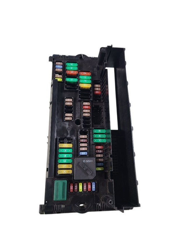 X4        2016 Fuse Box Cabin 638066