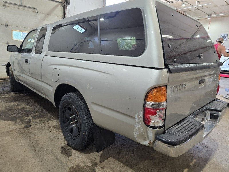 Seat Belt Front 60/40 Split Seat Center LAP Belt Fits 02-04 TACOMA 635