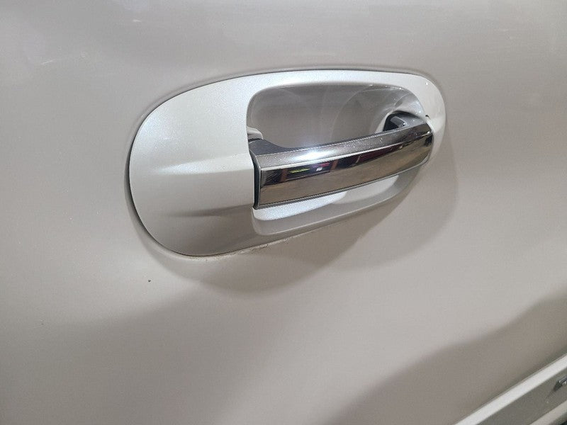 Passenger Door Handle Exterior Door Painted Bezel Fits 03-17 NAVIGATOR