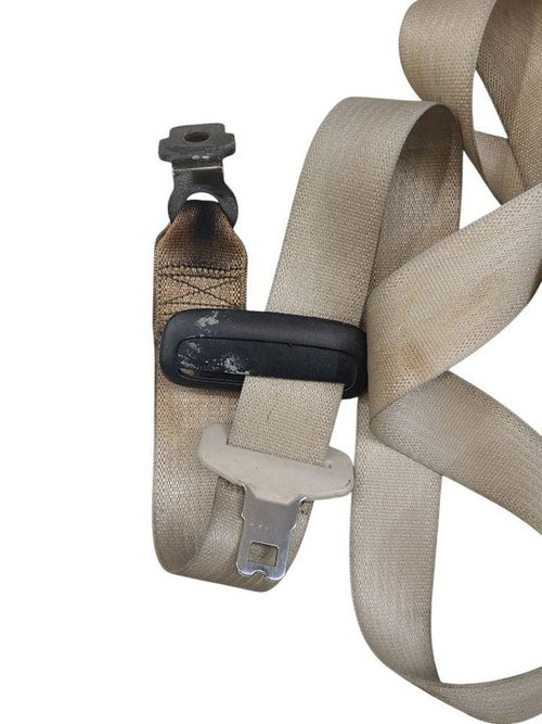 200       2016 Seat Belt Rear 619413