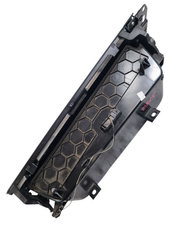 RAM3500   2019 Glove Box 669509