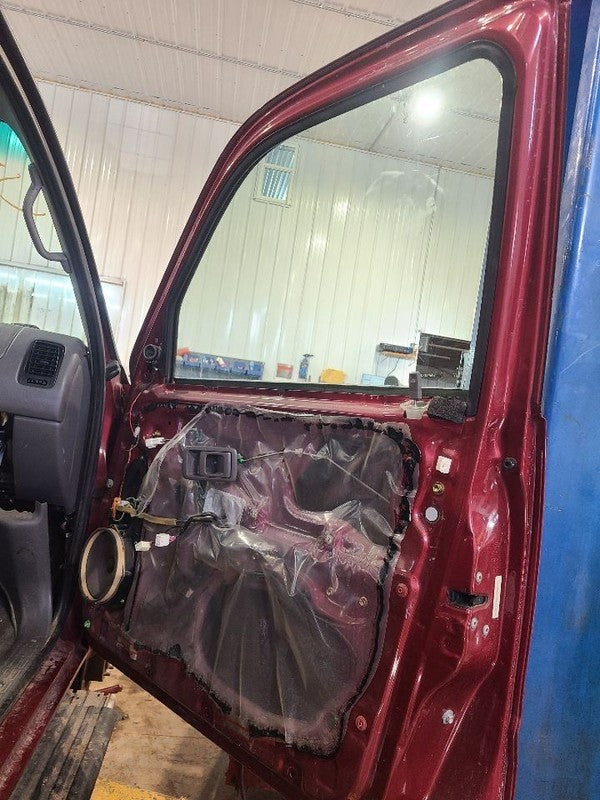 Passenger Front Door SR5 Electric Windows Fits 96-02 4 RUNNER 657435